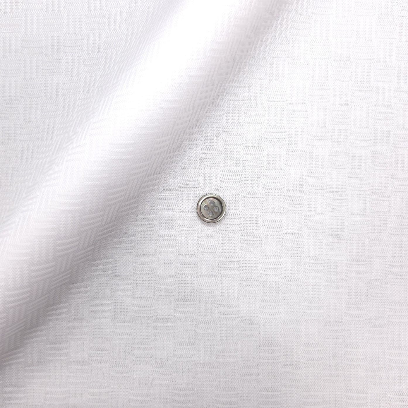 白ドビー／幾何模様